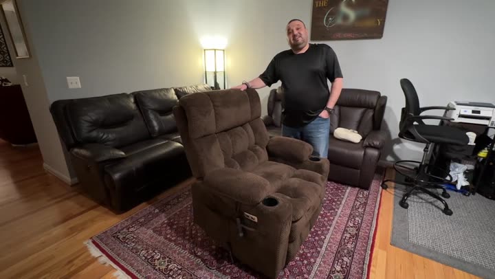 Tami Tami recliner full demo